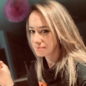 Meet your Posher, Roxanne